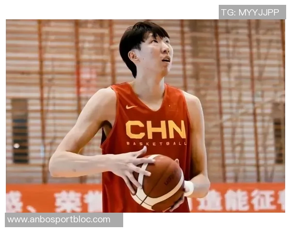 郭艾伦挑战极限负重深蹲成绩惊人20个获满分引发媒体热议